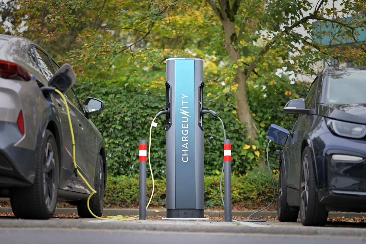 CHARGEUNITY Ladesäule an der Beethovenstraße in Bergisch Gladbach